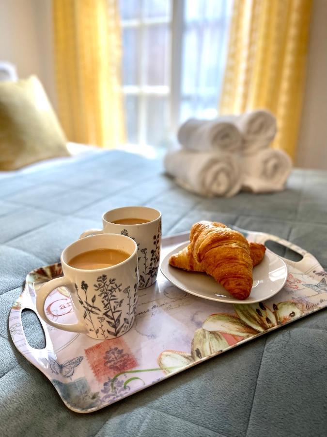 Cute And Cosy Studio In A Fantastic Location! Bishops Stortford Apartment Бишъпс Стортфорд Екстериор снимка