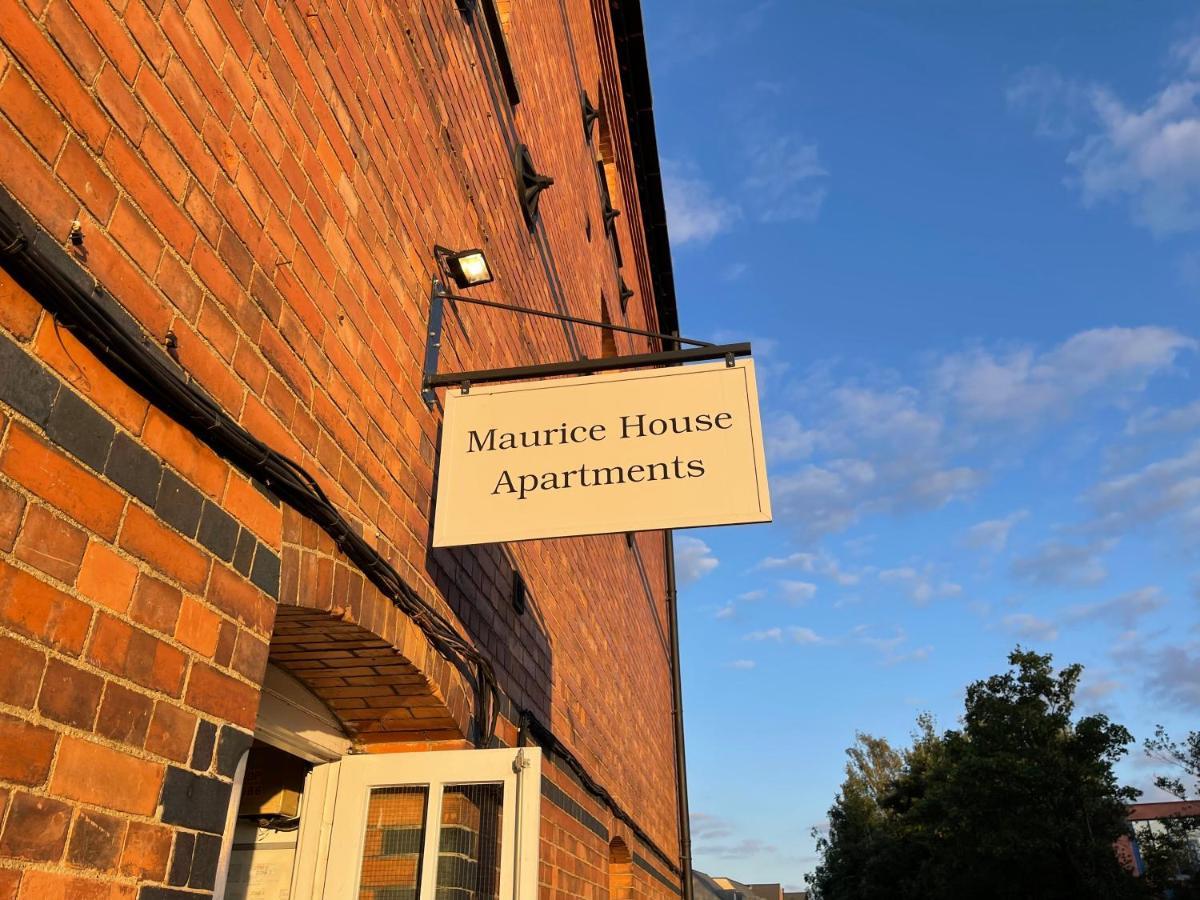 Cute And Cosy Studio In A Fantastic Location! Bishops Stortford Apartment Бишъпс Стортфорд Екстериор снимка