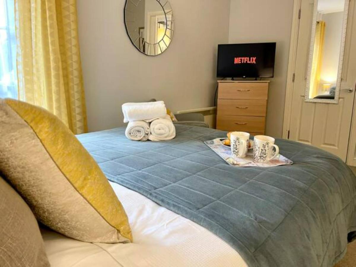 Cute And Cosy Studio In A Fantastic Location! Bishops Stortford Apartment Бишъпс Стортфорд Екстериор снимка